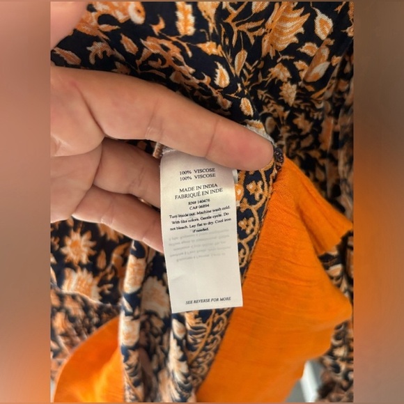 Faherty Montara Dress In Wanderlust Floral Long Sleeve Smocked size medium - Picture 3 of 7